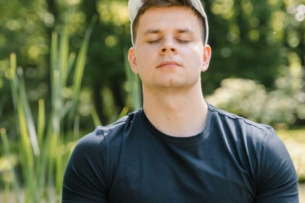 This article presents a clear, clinically informed step-by-step plan for managing an anxiety disorder so you can move from confusion to practical action. It exp...
