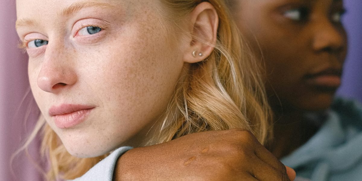 This article explains teen anxiety in clear, practical terms, showing how common it is, how it differs from normal teenage stress, and why early recognition mat...