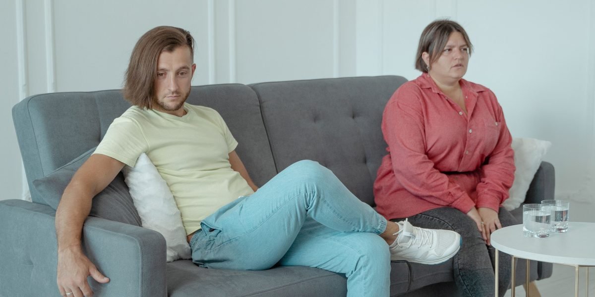 This article explains codependency as a learned emotional pattern that causes people‑pleasing, boundary problems, and overreliance on others, and it lays out a...